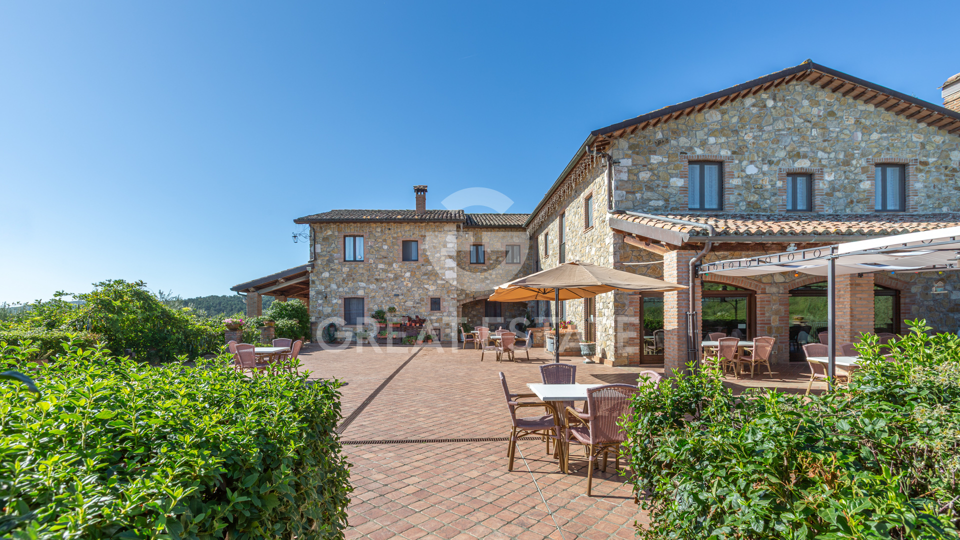 House in San Venanzo - Image 4