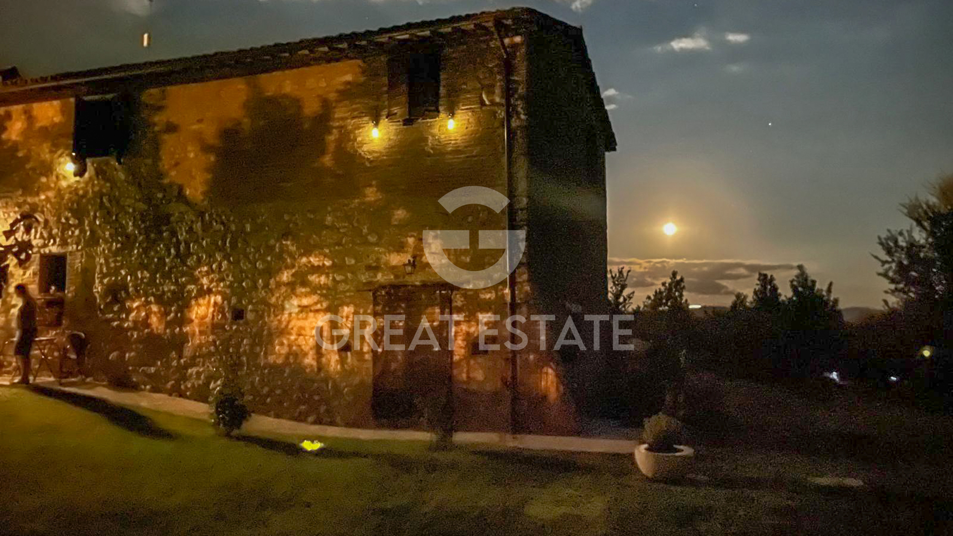 House in Todi - Image 2