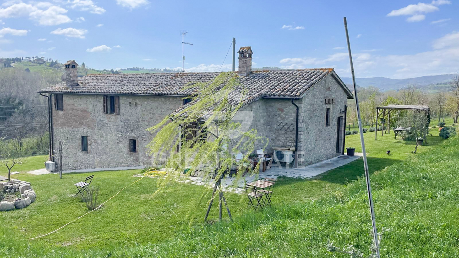 House in Todi - Image 4