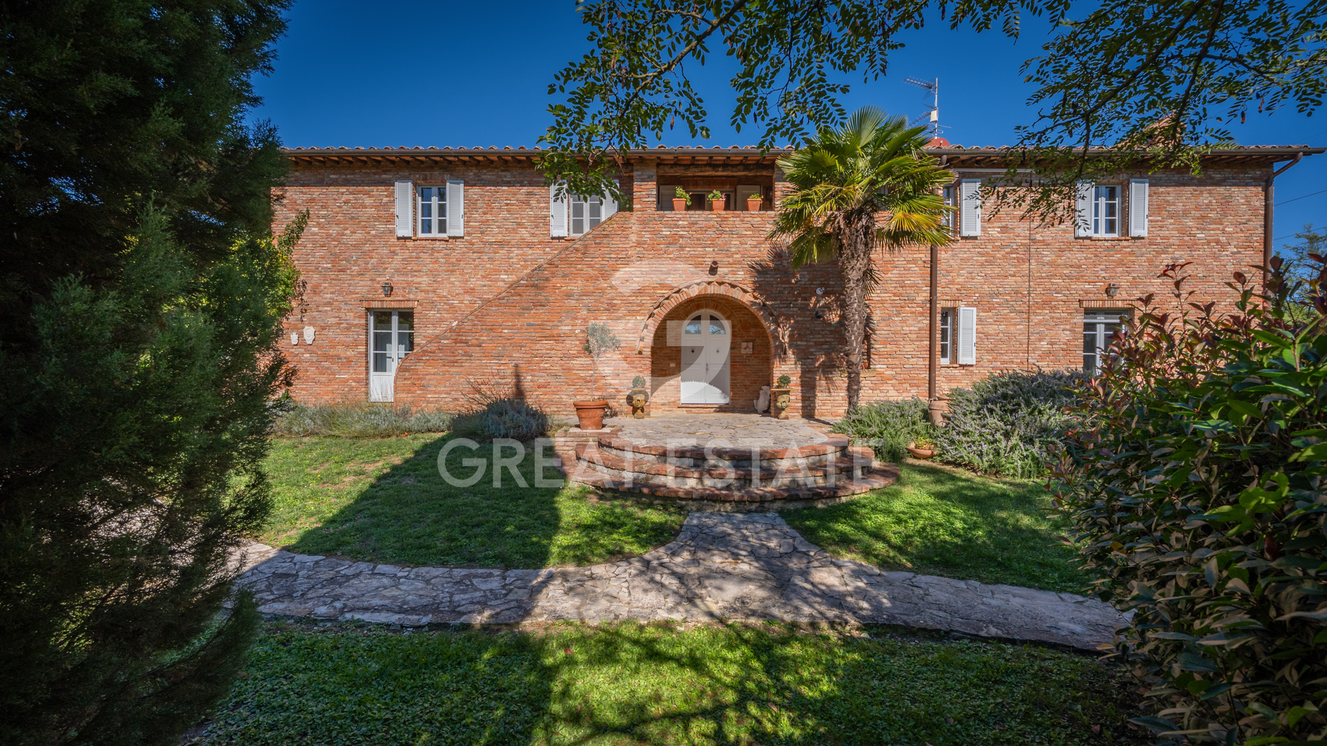 House in Castiglione del Lago - Image 2