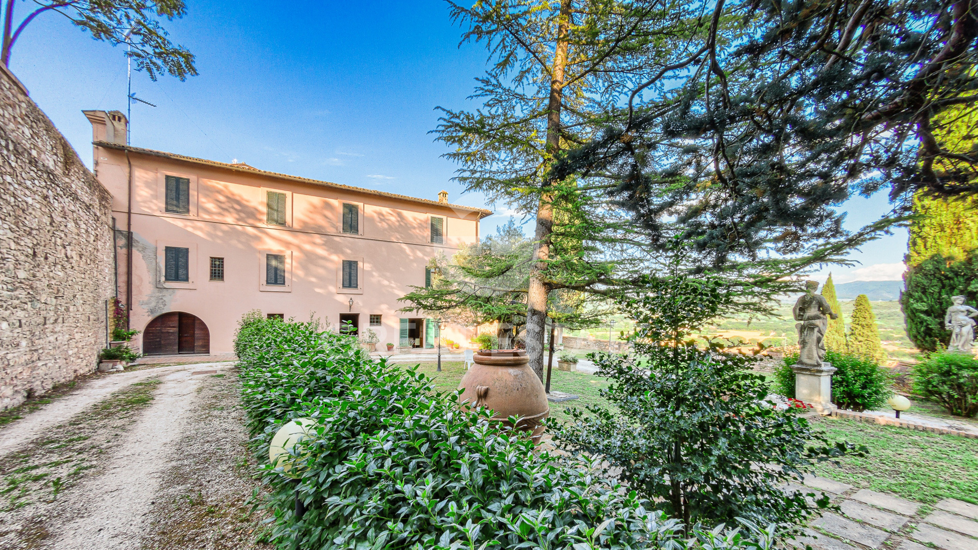 House in Spello - Image 4