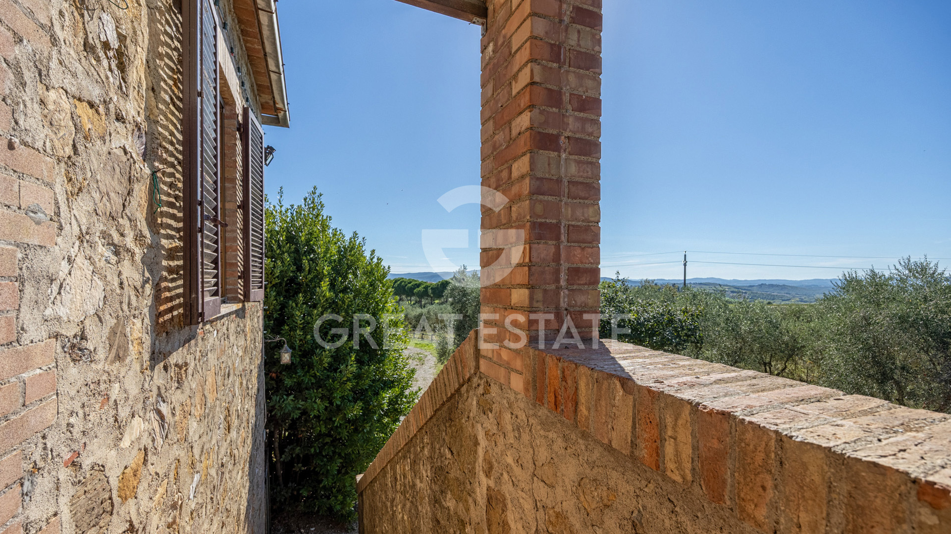 House in Tolena - Image 5