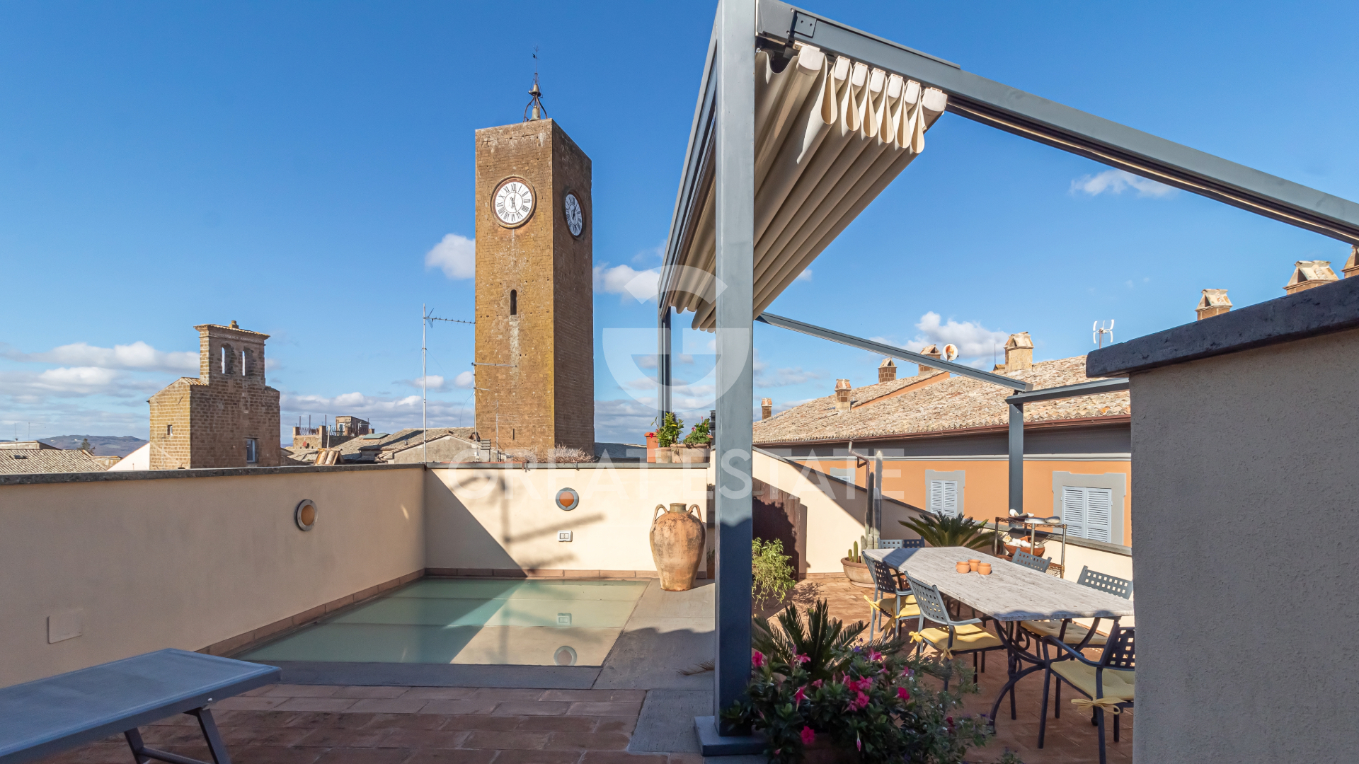 House in Orvieto - view 1