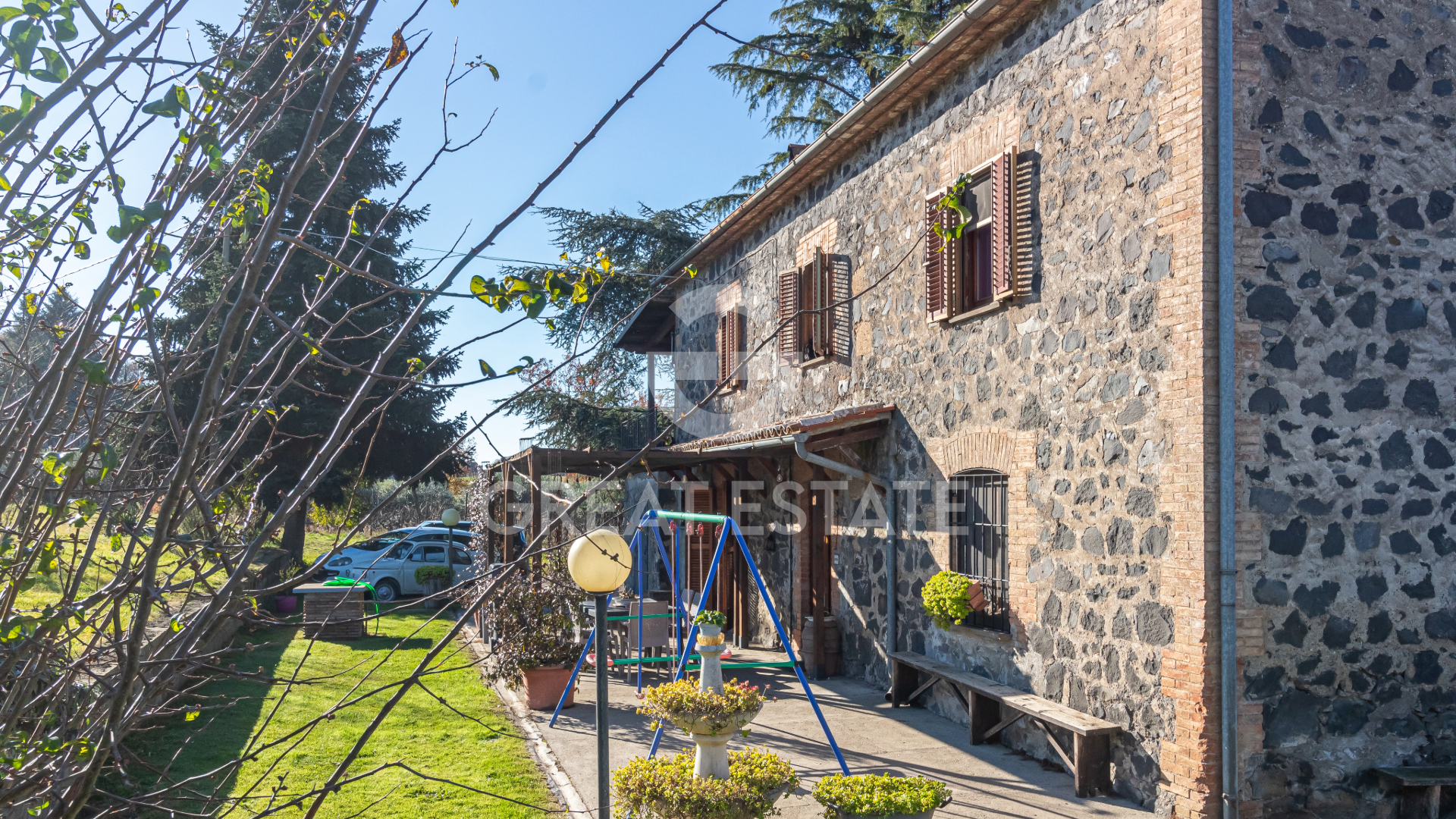 House in Trinita - Image 5